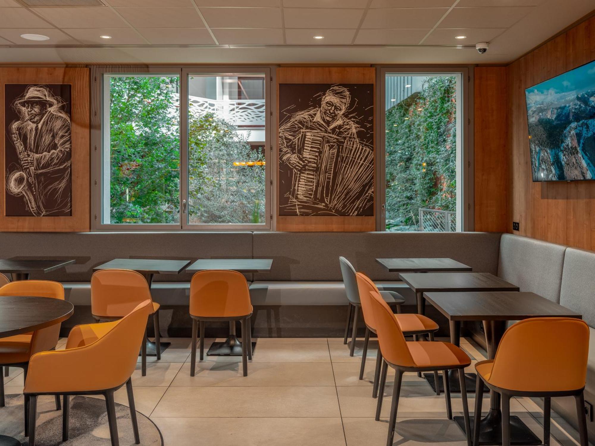 Ibis Paris Gare Montparnasse Catalogne Hotel Ngoại thất bức ảnh